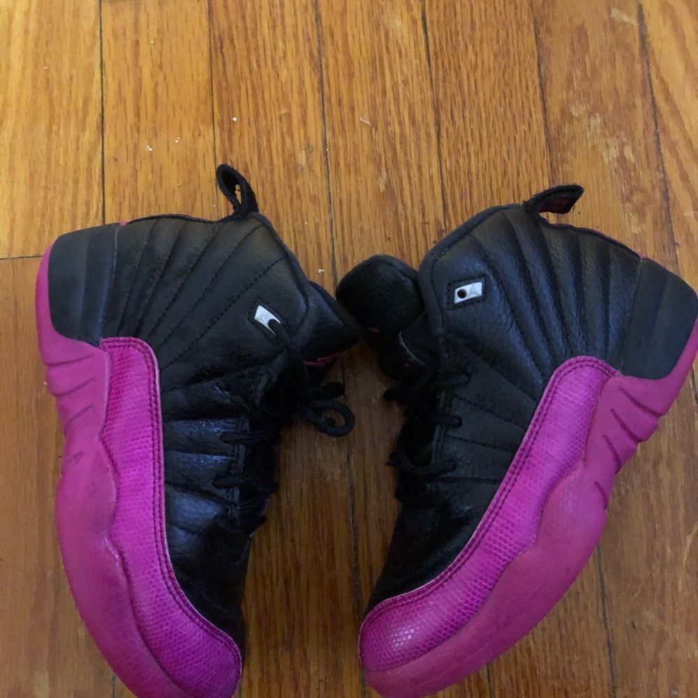 Jordan’s size 13c - Picture 2 of 7
